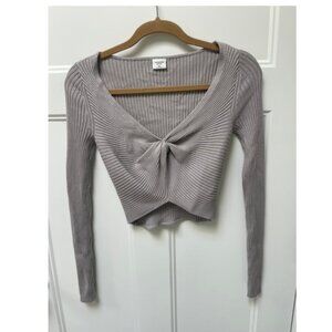 Abercrombie & Fitch Front Twist Cropped Sweater Shirt